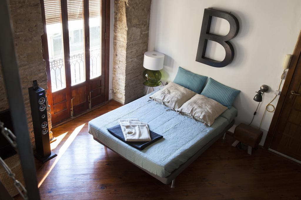 Bubuflats Mossen Apartment Valencia Exterior photo